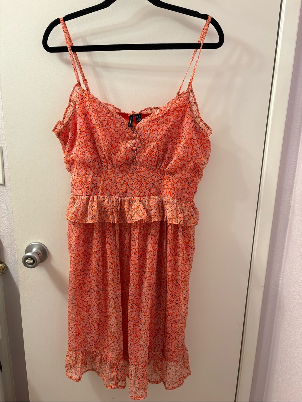 Vero Moda Orange Floral Ruffle Dress M NWT PTP 20/length 29 - Picture 4 of 10